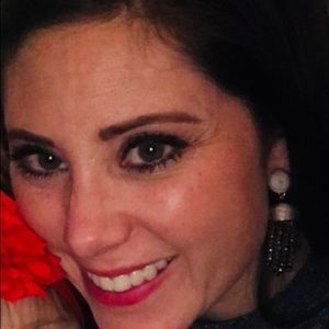 Meet your Posher, Christina